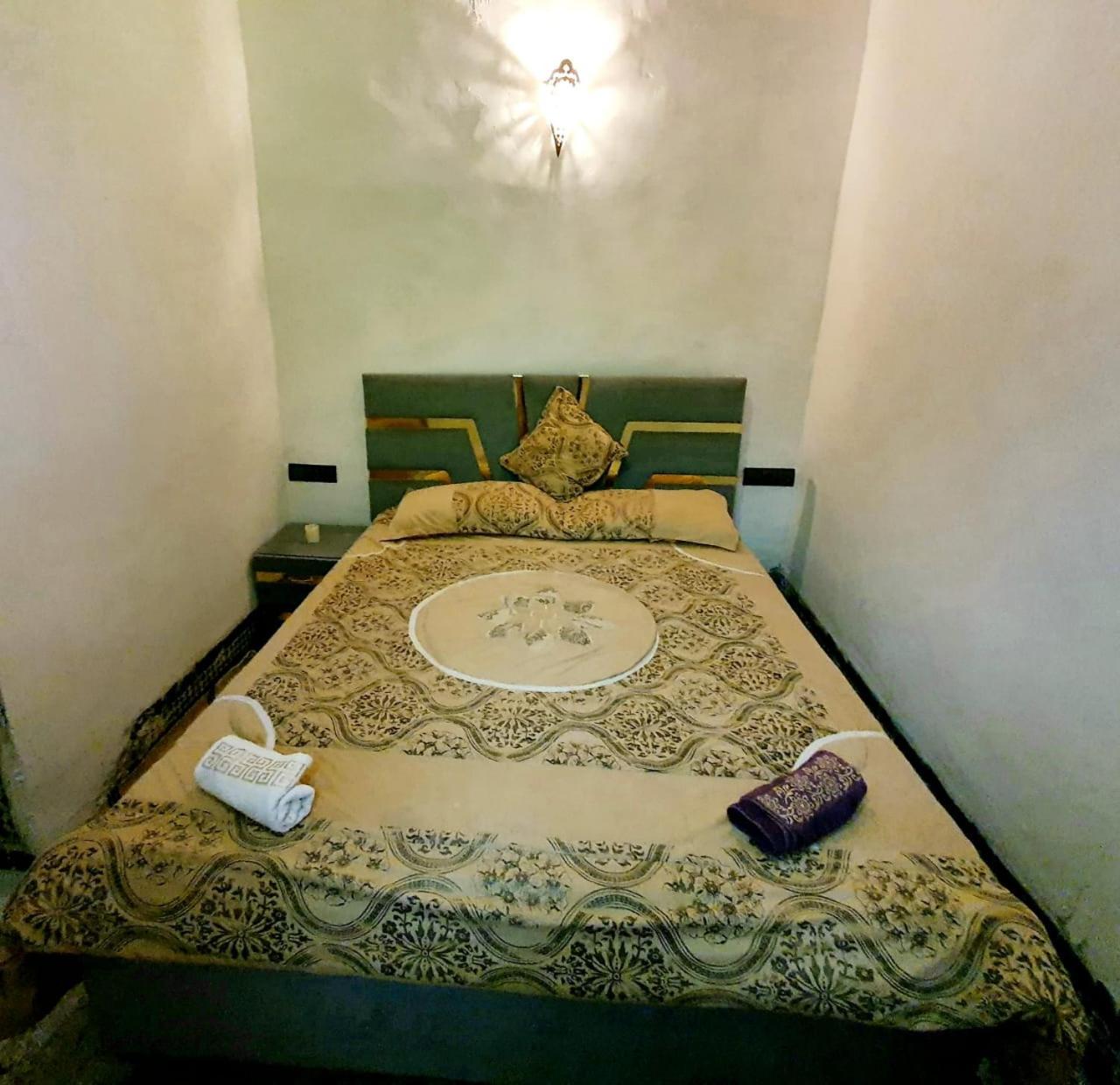 Hostel Rcif Fez Buitenkant foto